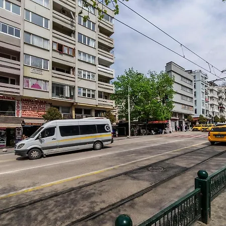 דירה Altiparmak 2 Bdrm בורסה
